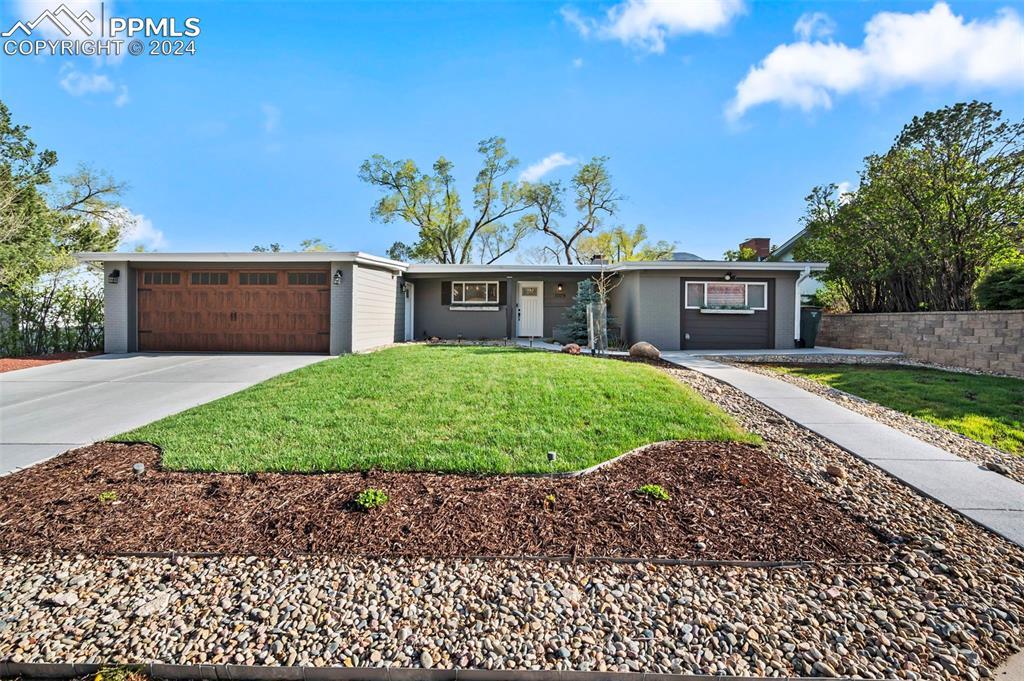 1009 Morning Star Dr., Colorado Springs, CO 80905