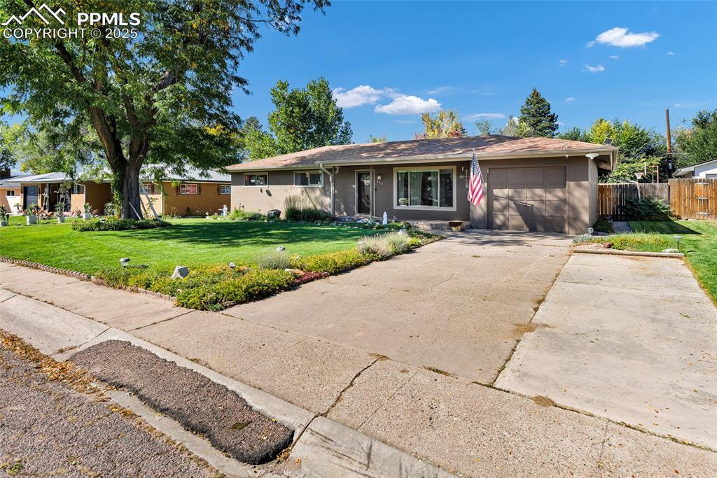 522 Cypress Dr., Colorado Springs, CO 80911