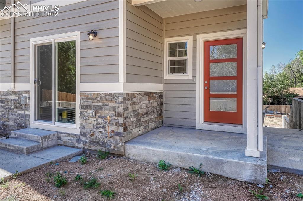 830 Promontory Rock Grove, Colorado Springs, CO 80905