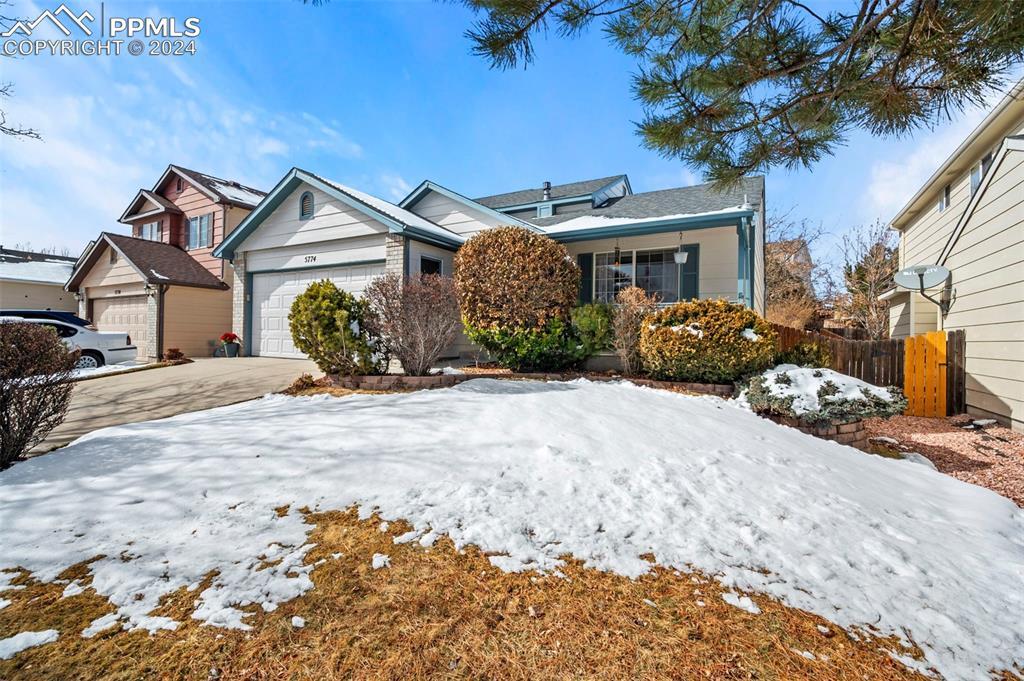 5774 Vermillion Bluffs Dr., Colorado Springs, CO 80923