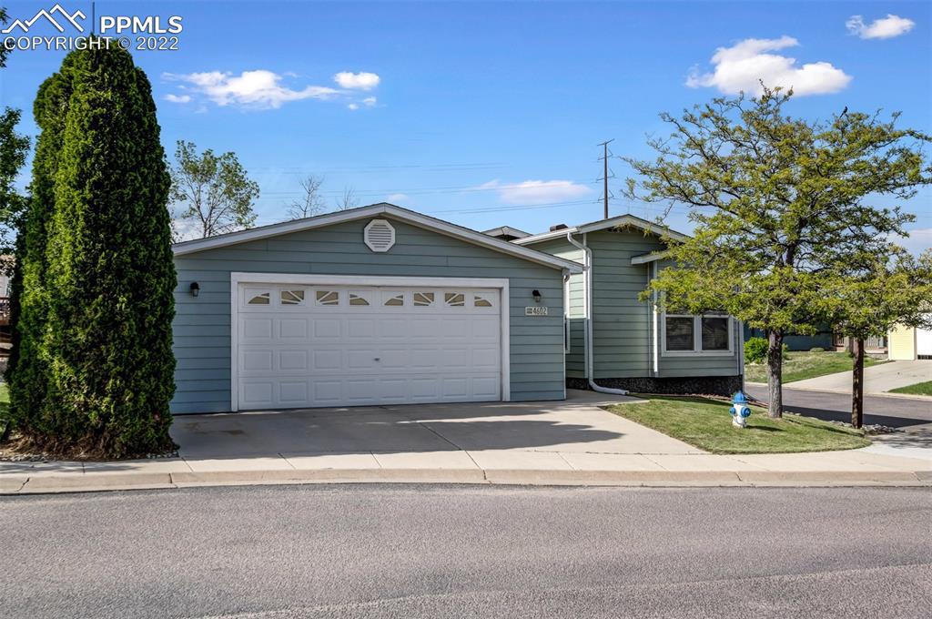 4602 Gray Fox Heights, Colorado Springs, CO 80922