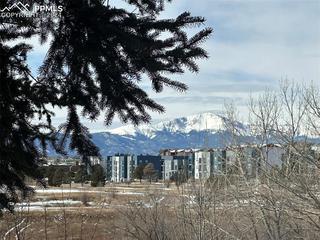 6620 Holt Dr., Colorado Springs, CO 80922