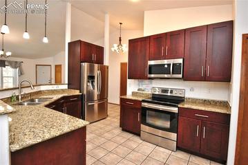 6620 Holt Dr., Colorado Springs, CO 80922