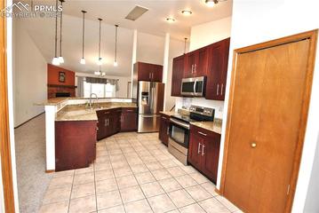 6620 Holt Dr., Colorado Springs, CO 80922