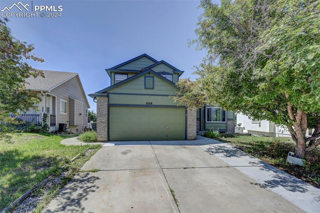 6516 Snowy Range Dr., Colorado Springs, CO 80923