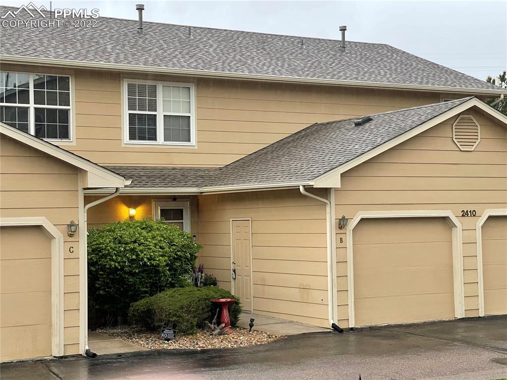 2410 Hamlet Ln. #B, Colorado Springs, CO 80918