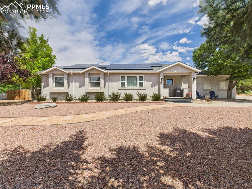 44 S Golfwood Dr., Pueblo West, CO 81007