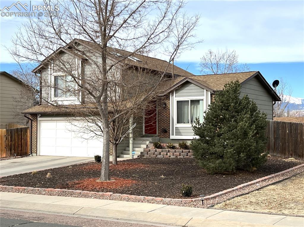 6870 Sagewood Ct., Colorado Springs, CO 80918