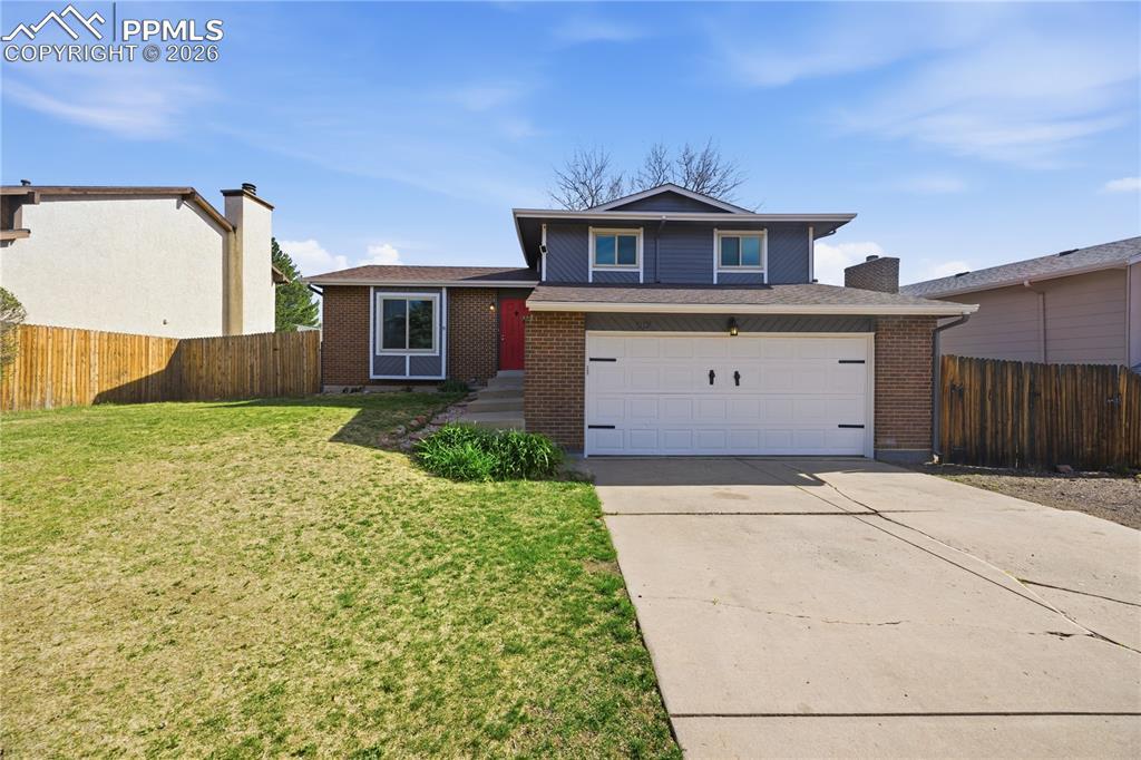 912 Amsterdam Dr., Colorado Springs, CO 80907