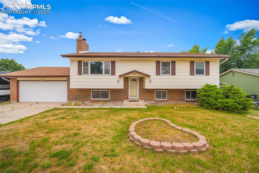 1921 Wooten Rd., Colorado Springs, CO 80915