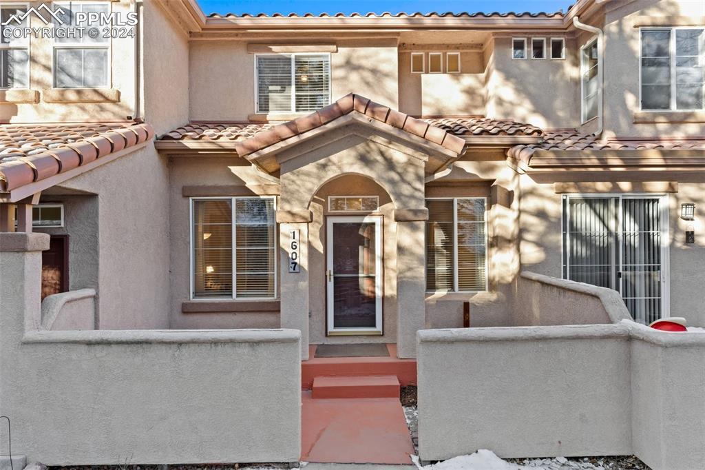 1607 Courtyard Heights, Colorado Springs, CO 80906