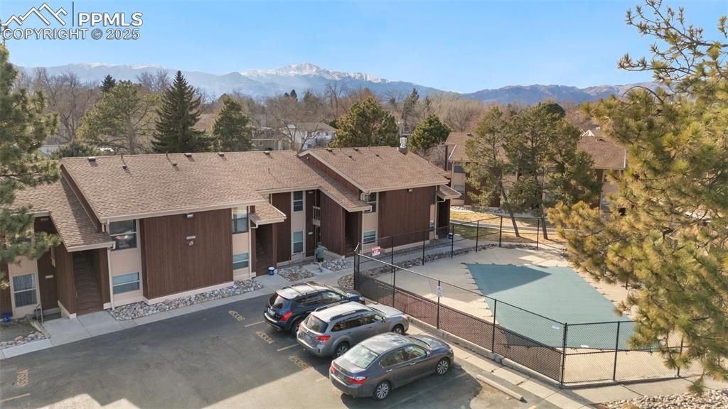 4563 N Carefree Cir., Colorado Springs, CO 80917