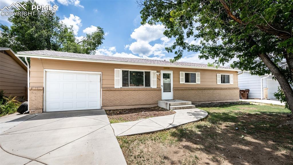 1108 Livingston Ave., Colorado Springs, CO 80906