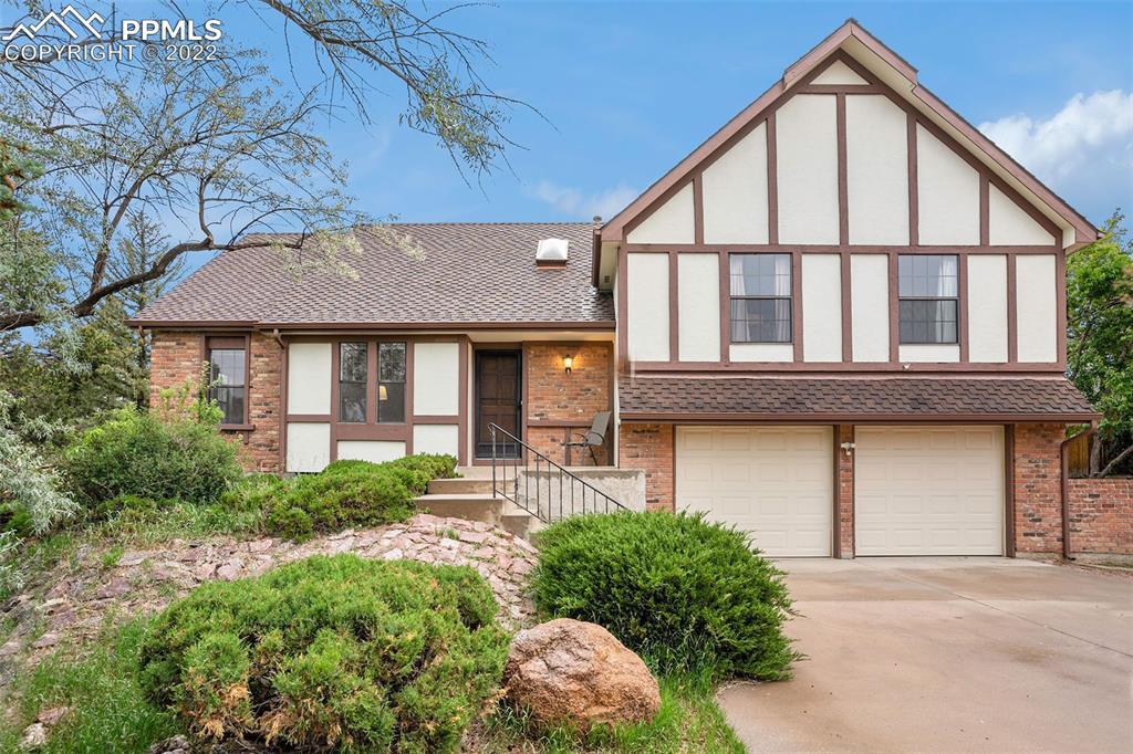 758 S Grey Eagle Cir., Colorado Springs, CO 80919