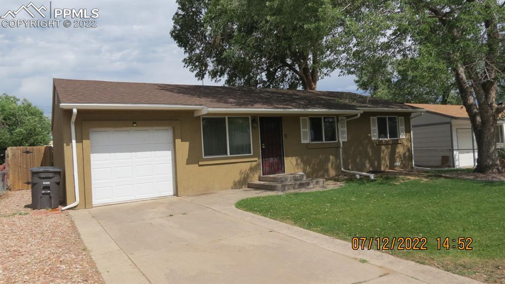 11 Otowi Dr., Colorado Springs, CO 80911