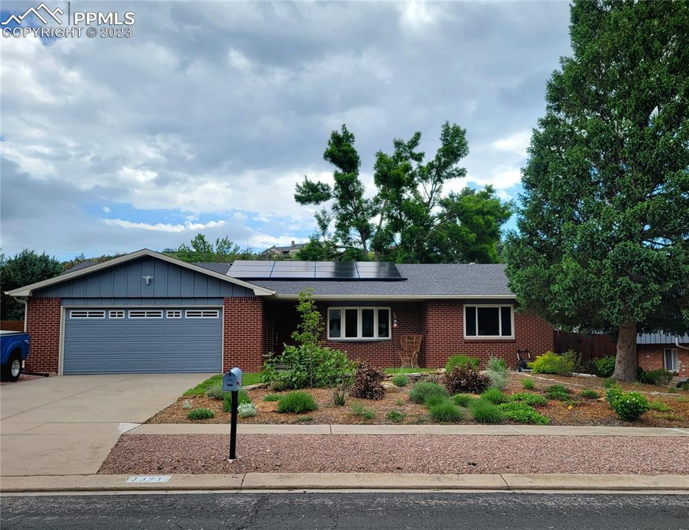 1321 Whitehouse Dr., Colorado Springs, CO 80904