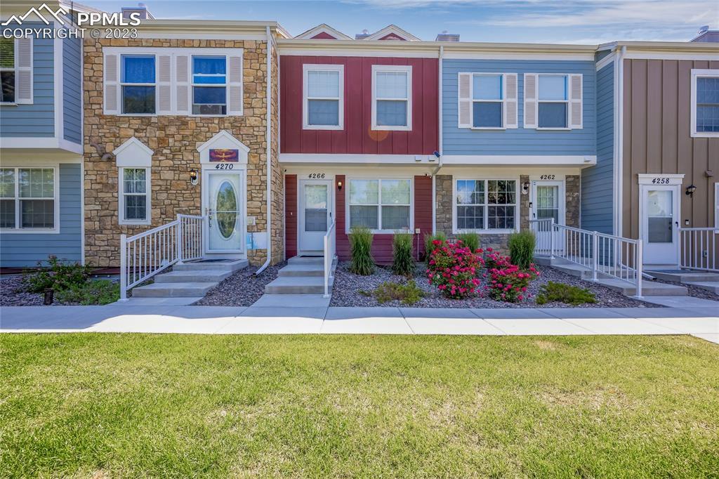 4266 Charleston Dr., Colorado Springs, CO 80916