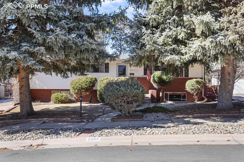 2322 Kent Ln., Colorado Springs, CO 80909
