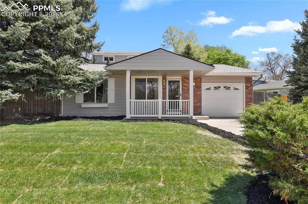 735 Badger Dr., Colorado Springs, CO 80916
