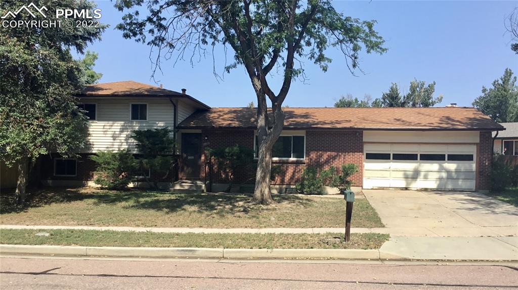 4346 Ridgeglen Rd., Colorado Springs, CO 80918