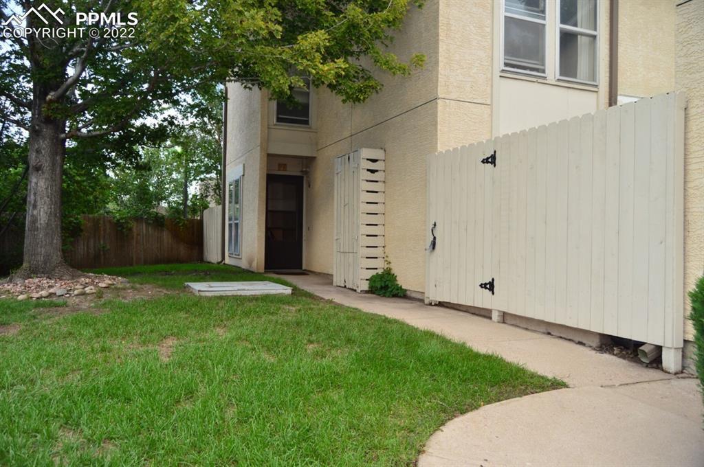 3330 Templeton Gap Rd. #12, Colorado Springs, CO 80907