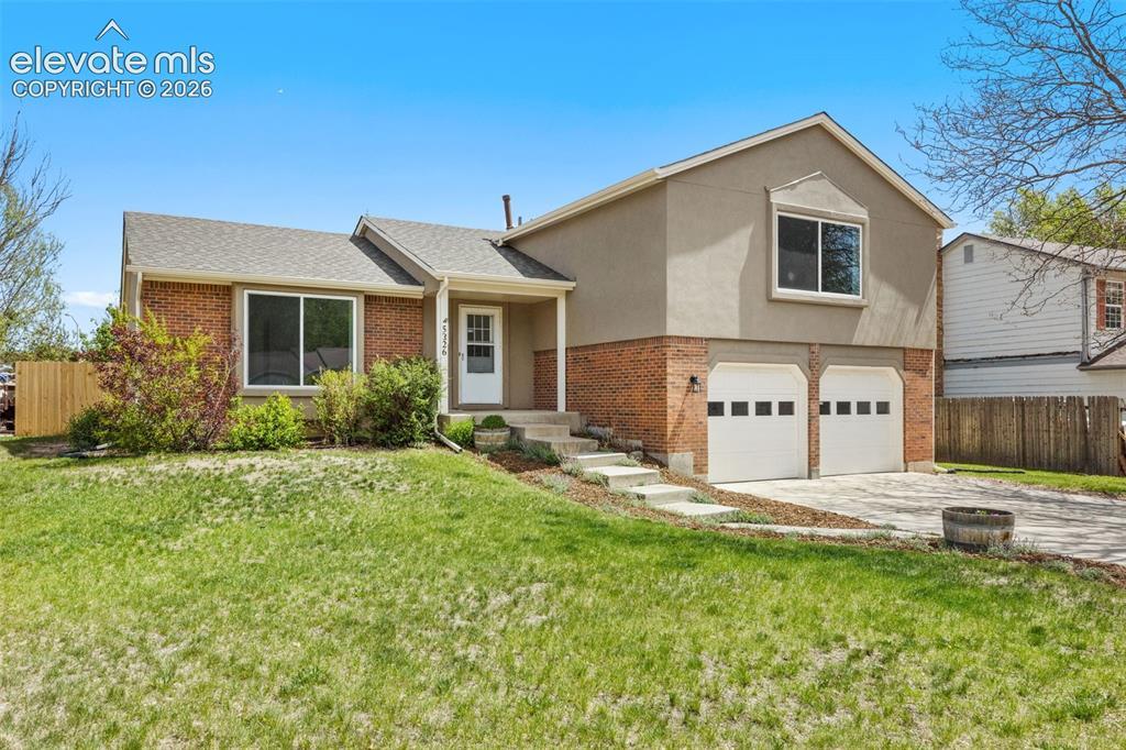 5326 Picket Dr., Colorado Springs, CO 80918