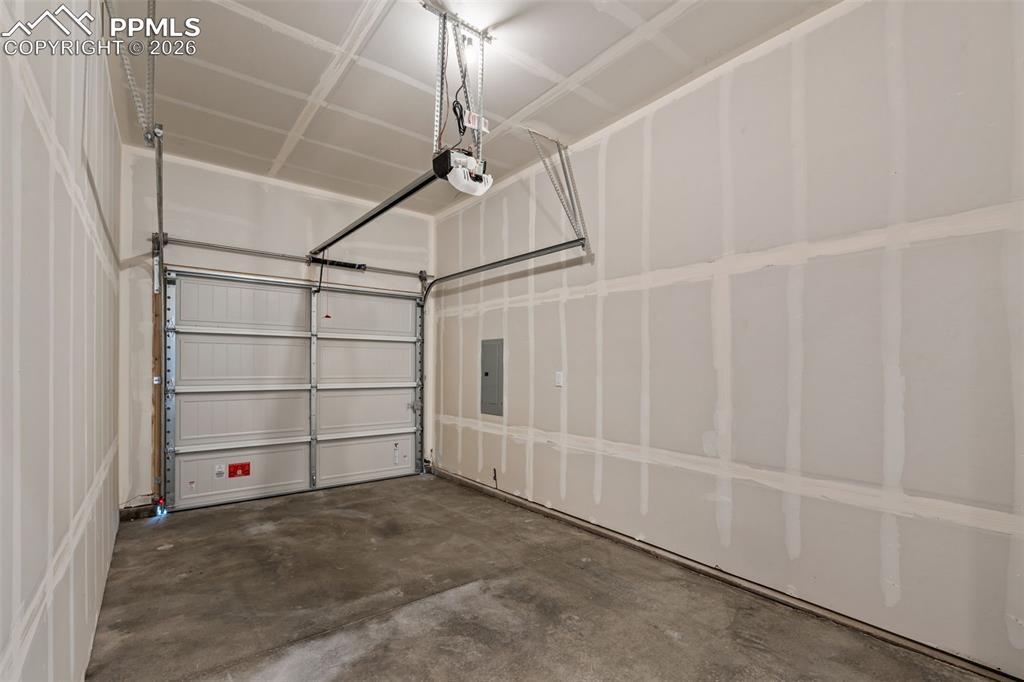 380 S Ashford Dr., Pueblo, CO 81007