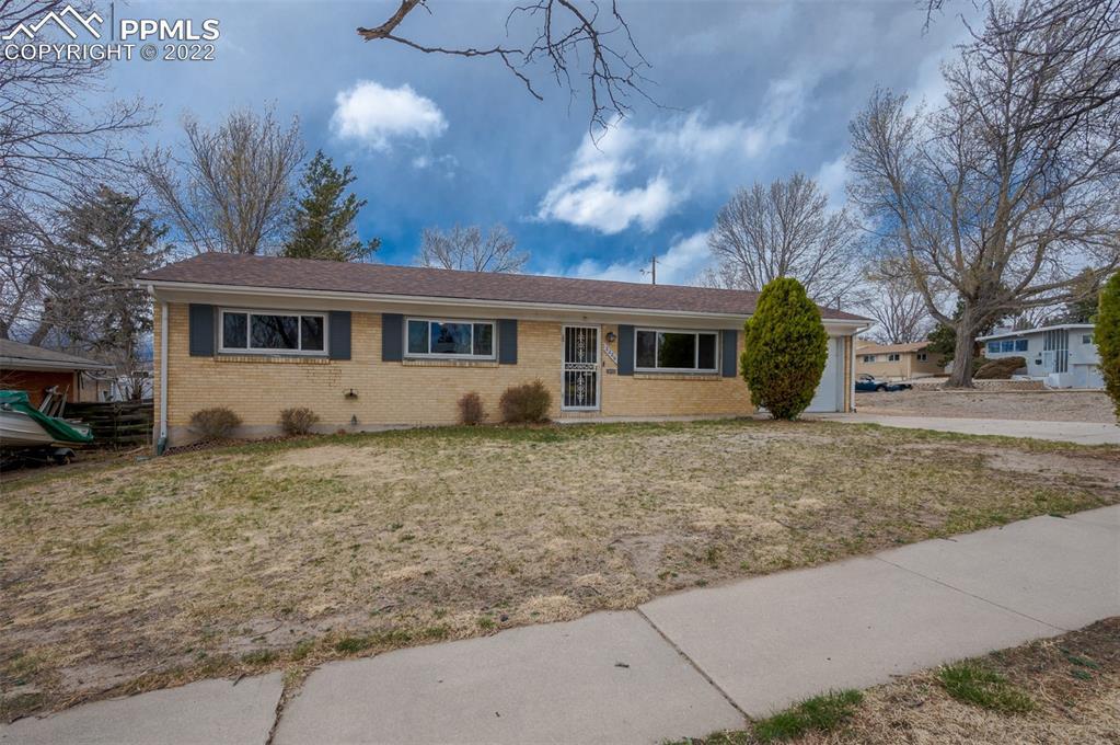 2226 Downing Dr., Colorado Springs, CO 80909