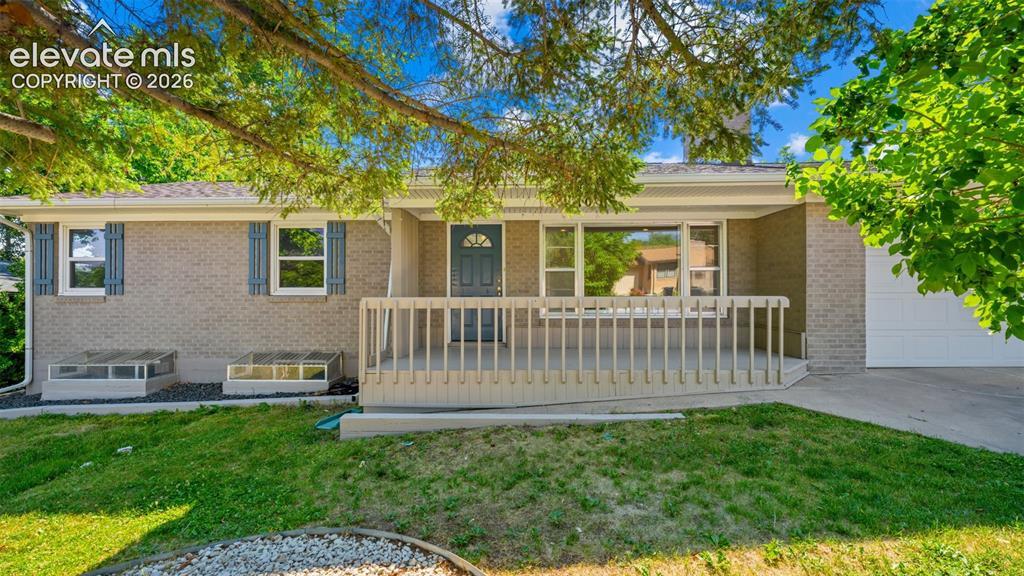 10 El Sereno Dr., Colorado Springs, CO 80906