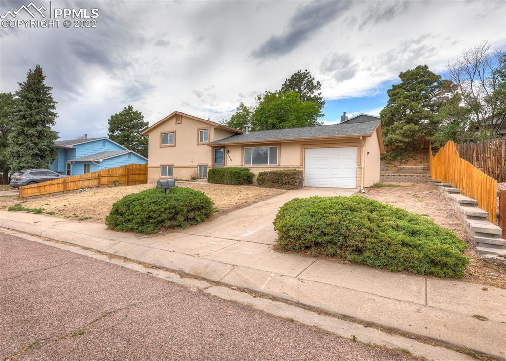 1232 Chiricahua Dr., Colorado Springs, CO 80915