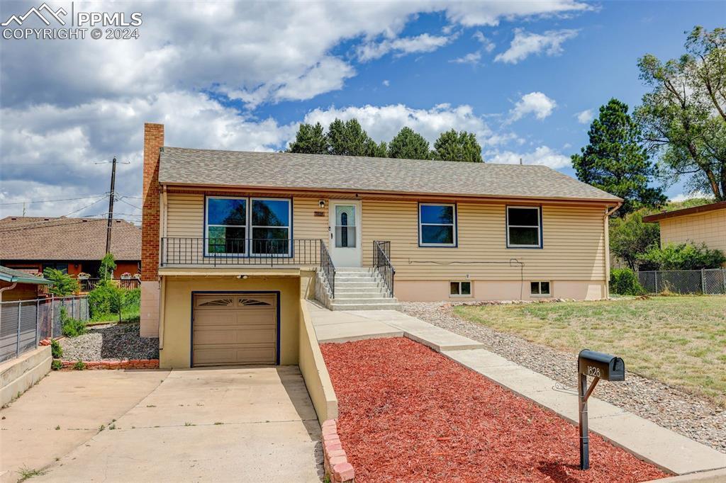 1828 Pejn Ave., Colorado Springs, CO 80904