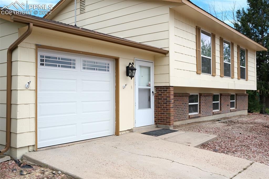 6545 Ashcroft Dr., Colorado Springs, CO 80918