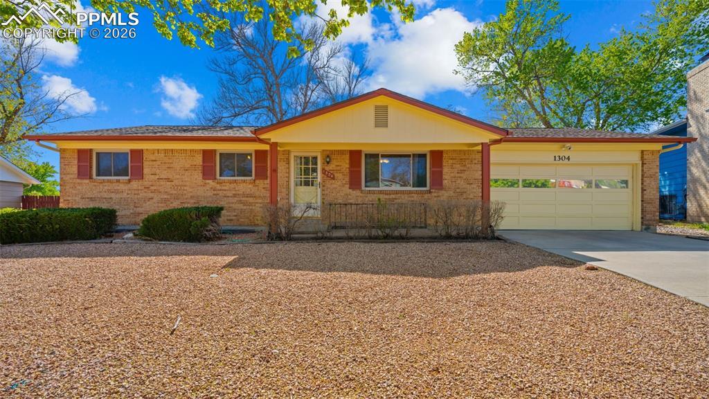 1304 De Reamer Cir., Colorado Springs, CO 80915