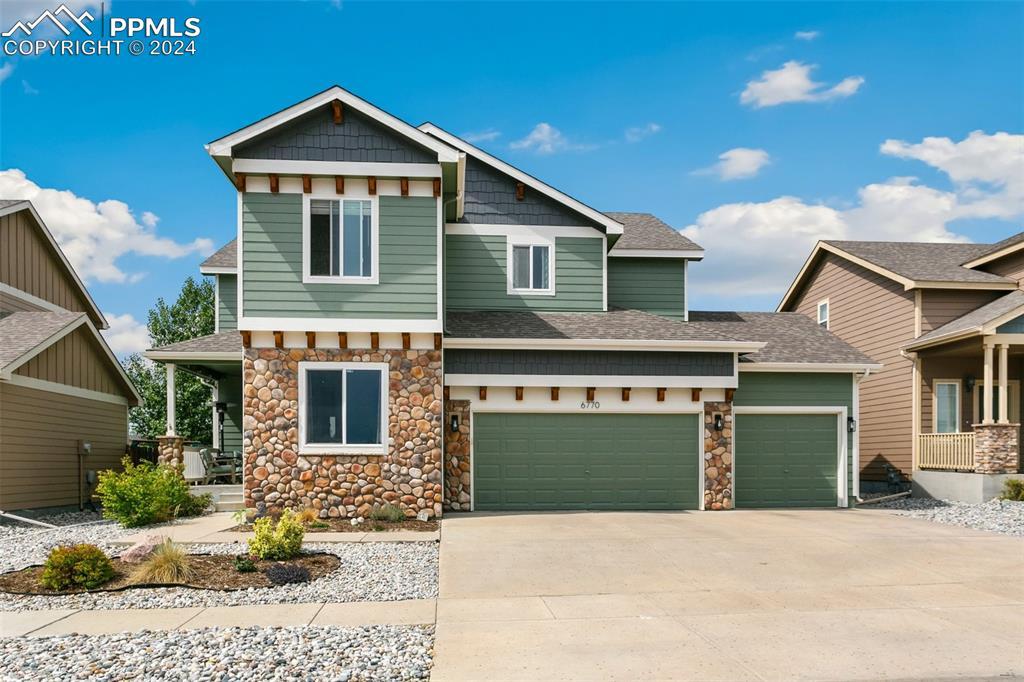 6770 Red Cardinal Loop, Colorado Springs, CO 80908