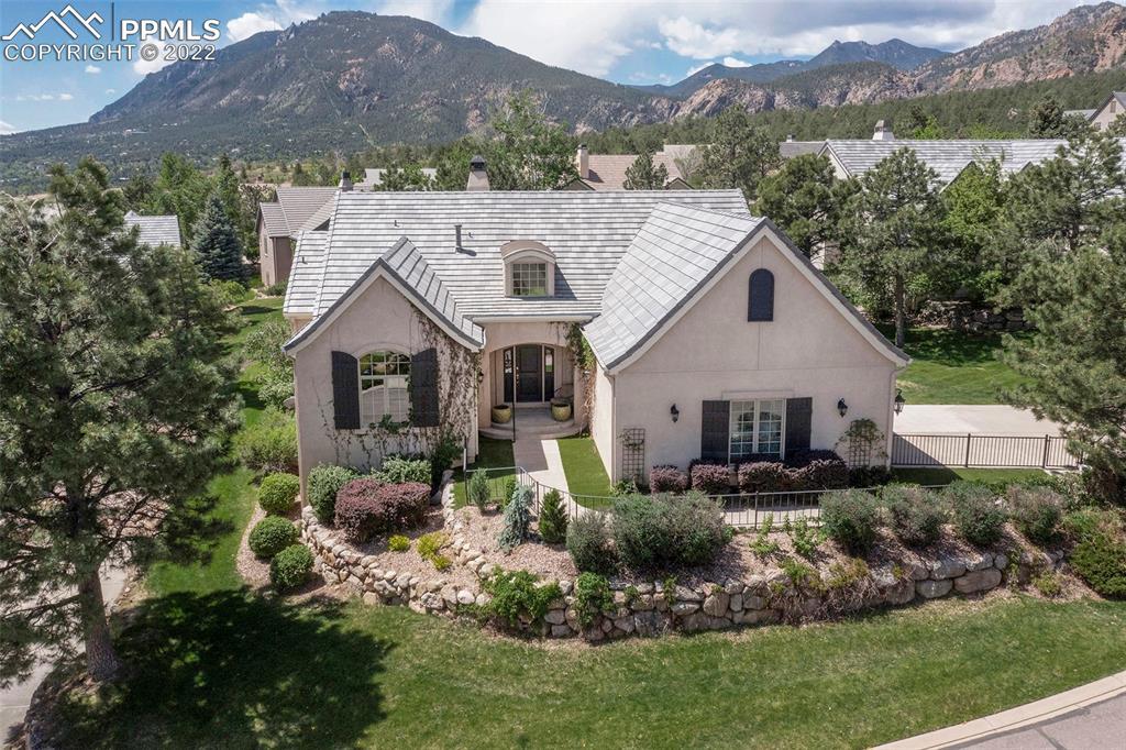2050 Cantwell Grove, Colorado Springs, CO 80906