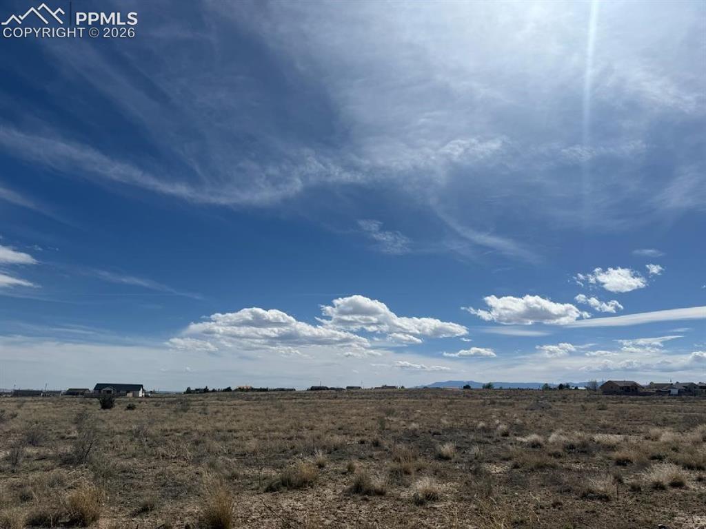 824 E Loma Dr., Pueblo, CO 81007