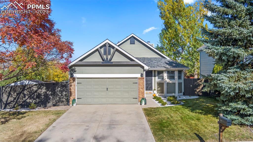 4010 Dolphin Cir., Colorado Springs, CO 80918