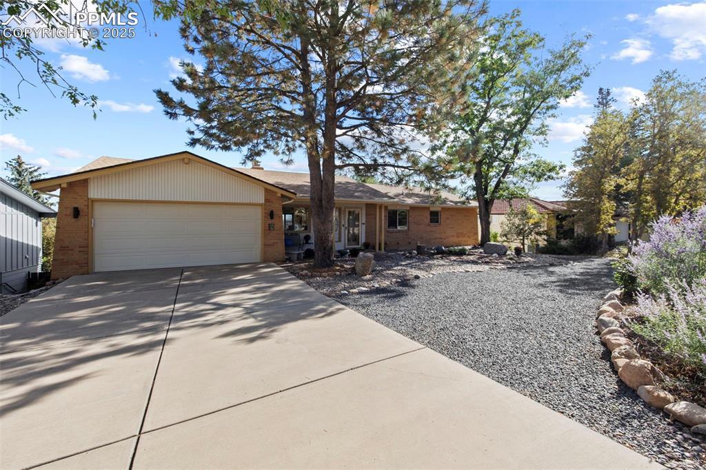 2437 Virgo Dr., Colorado Springs, CO 80906