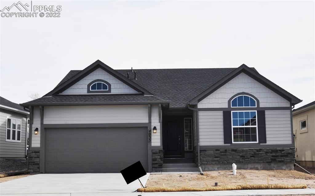 4035 Ivy Hill Dr., Colorado Springs, CO 80922