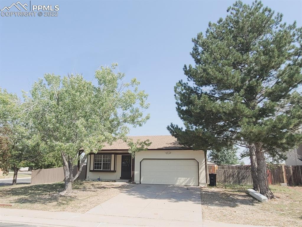 4514 Harwood Rd., Colorado Springs, CO 80916