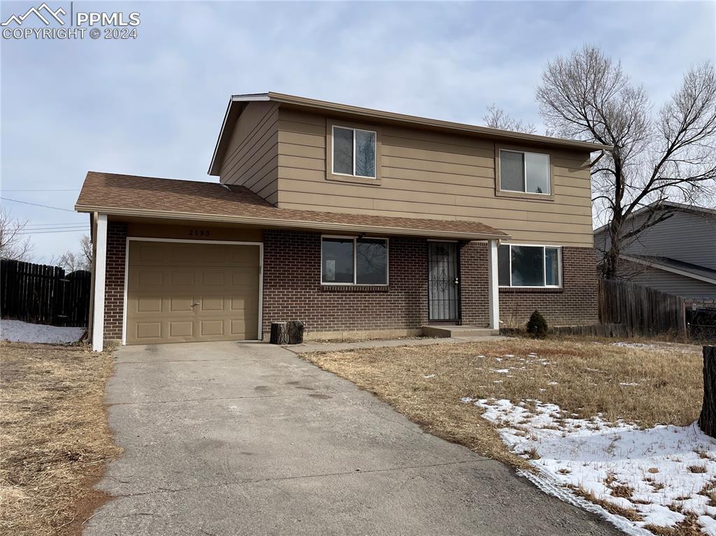2133 Pepperwood Dr., Colorado Springs, CO 80910