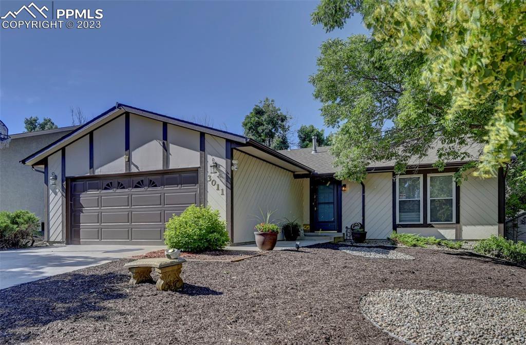 3011 Banjo Dr., Colorado Springs, CO 80918