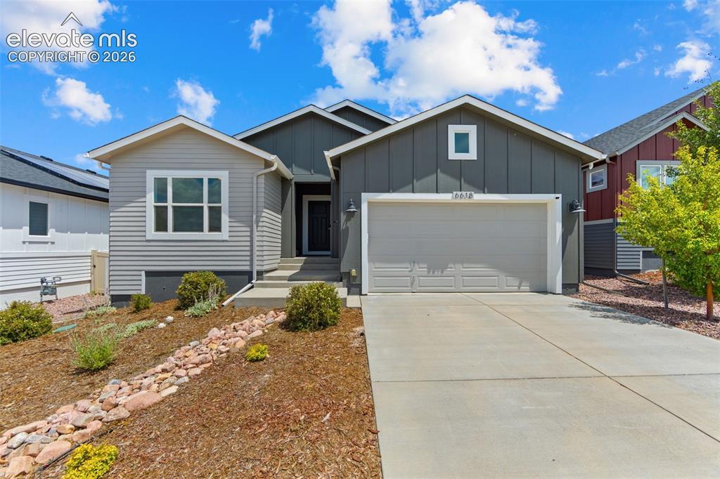 6618 Cumbre Vista Way, Colorado Springs, CO 80924