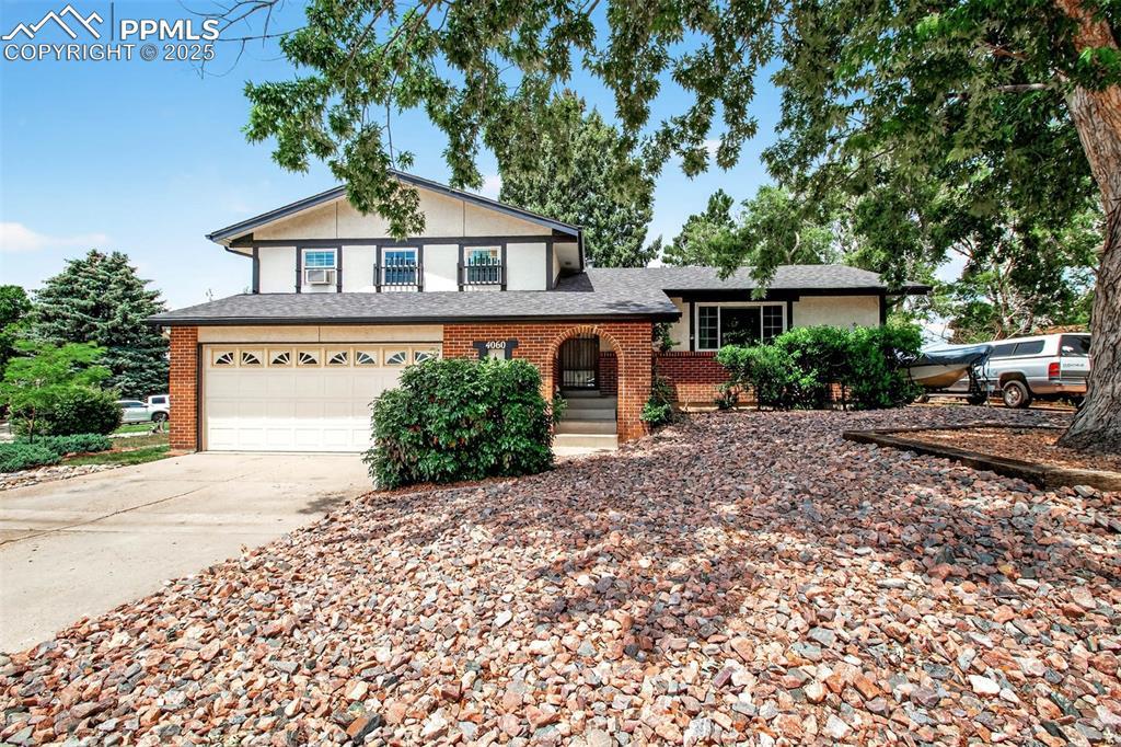 4060 Host Ln., Colorado Springs, CO 80917