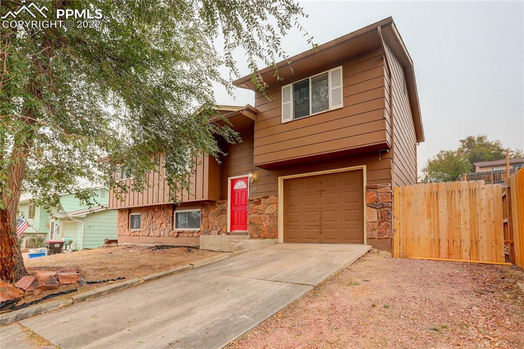 1170 Nez Perce Dr., Colorado Springs, CO 80915