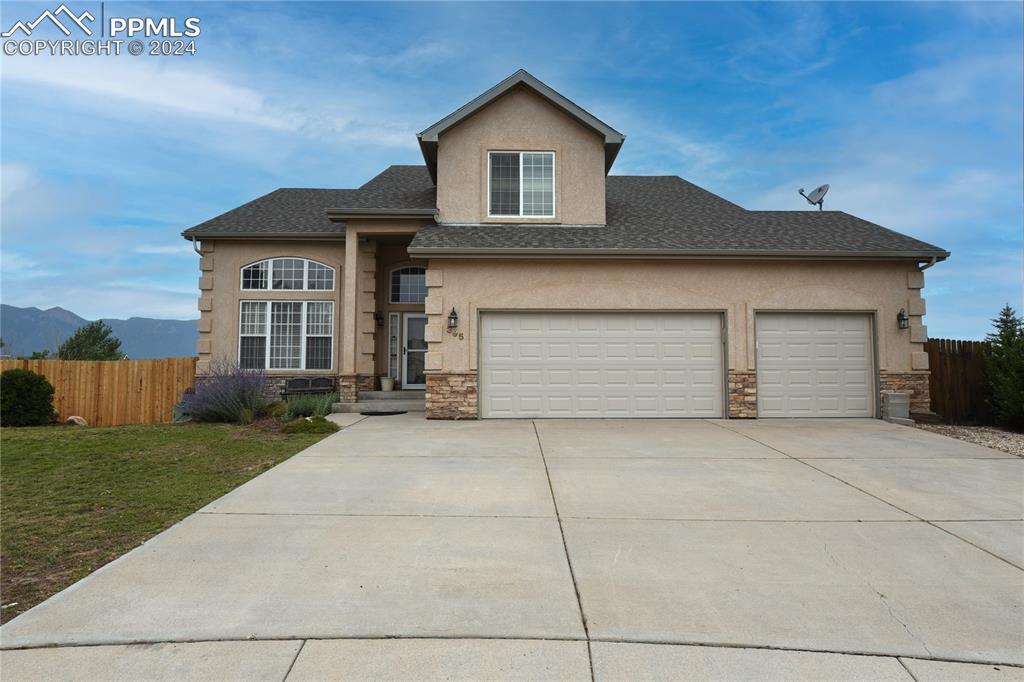 395 Sedona Dr., Colorado Springs, CO 80921