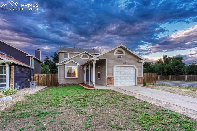 4840 W Jet Wing Cir., Colorado Springs, CO 80916