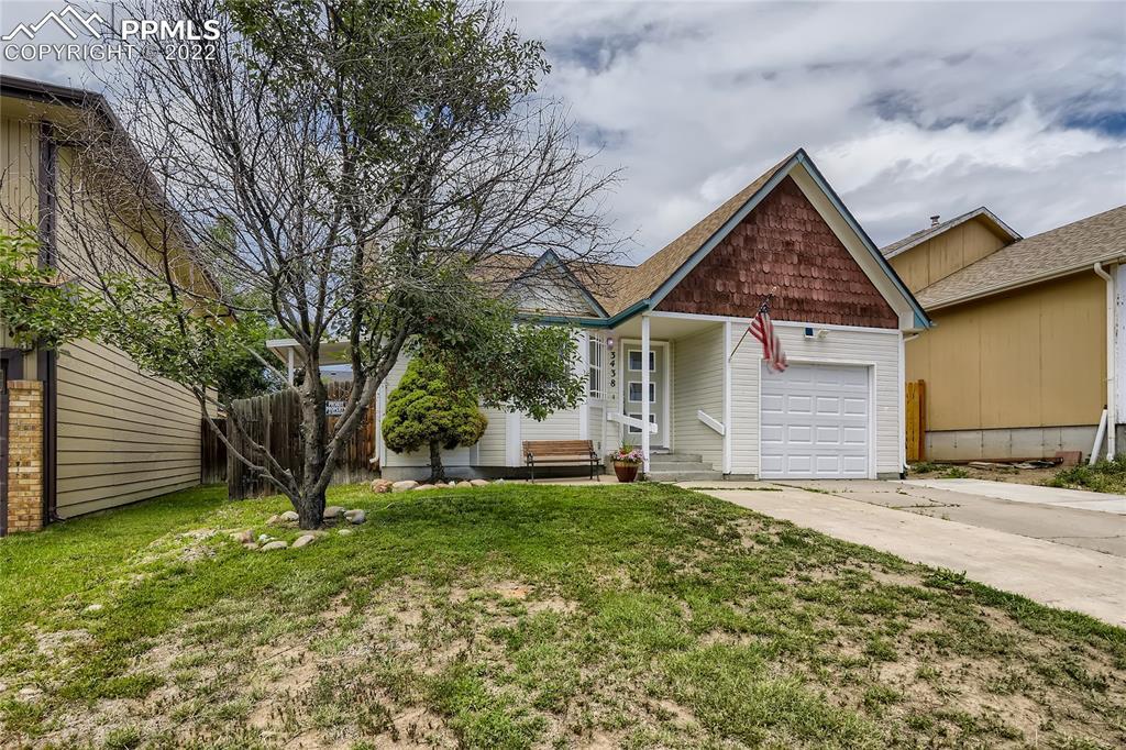 3438 Foxridge Dr., Colorado Springs, CO 80916