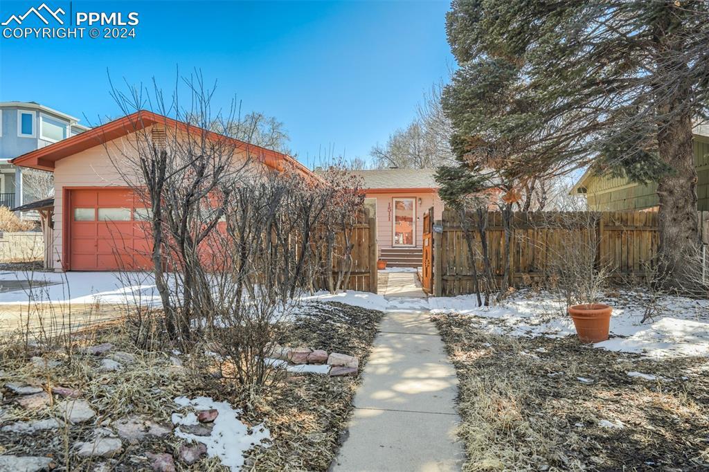 1511 W Boulder St., Colorado Springs, CO 80904