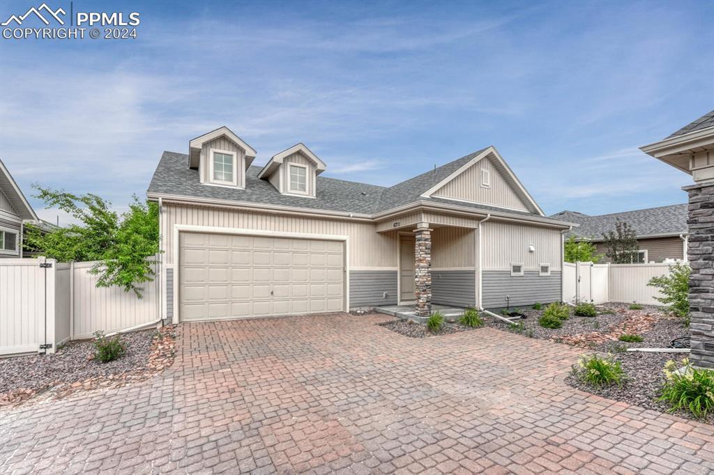 6711 Golden Briar Ln., Colorado Springs, CO 80927